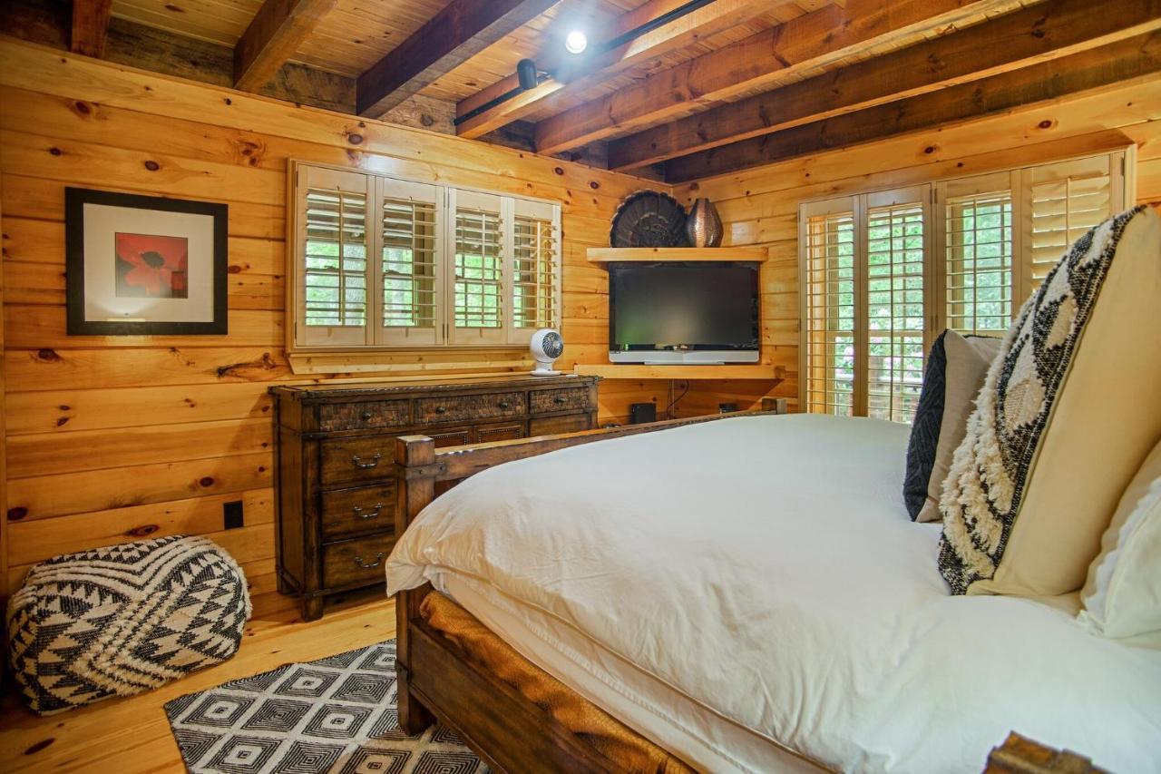 Iron Mountain Lodge - Beautiful Cabin With Forest & Mountain Views! Butler エクステリア 写真